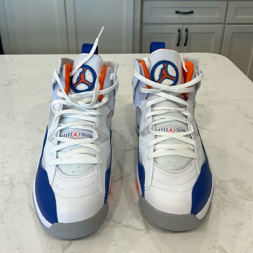 Air Jordan Jumpman Two Trey NEW